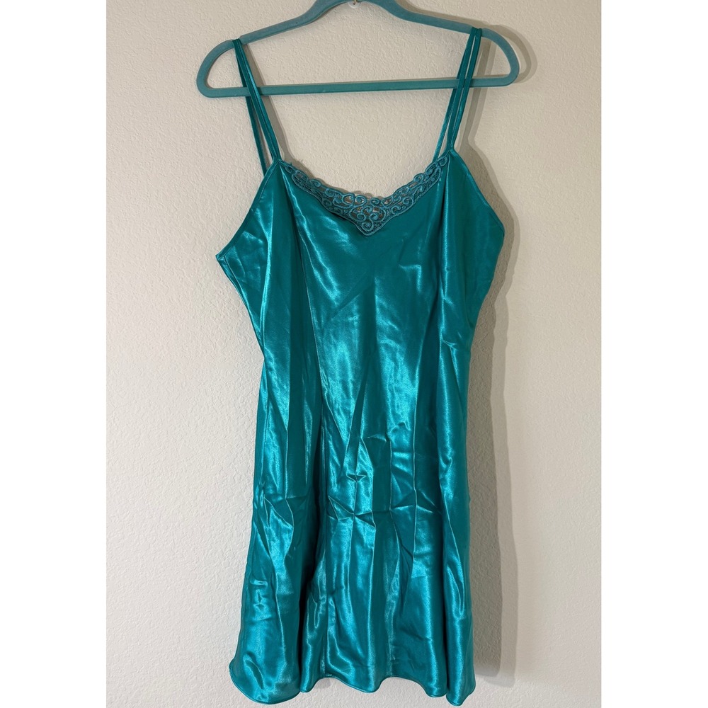 Vtg Expressions California Dynasty Teal Satin Lace Trim Chemise Large Coquette